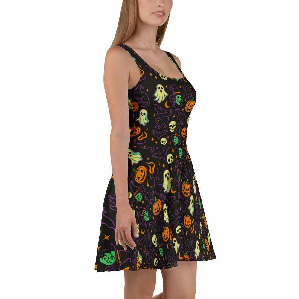 Haunted Halloween Havoc 80s Icon All-Over Print Skater Dress
